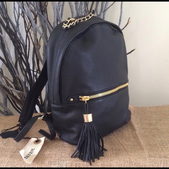 LIKE NEW Margot genuine leather backpack bag purse - Picture 4 of 9